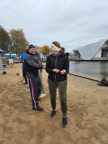 Rodzinny Piknik Sportowy z Zimnym Ptakiem