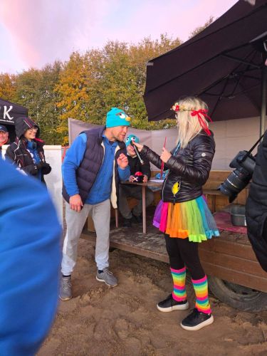 Rodzinny Piknik Sportowy z Zimnym Ptakiem